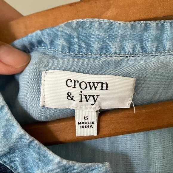 Crown and Ivy Chambray Dress 6 - Picture 2 of 4